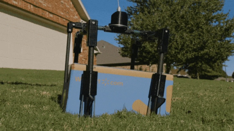 亚马逊称今年将在美开启无人机送货